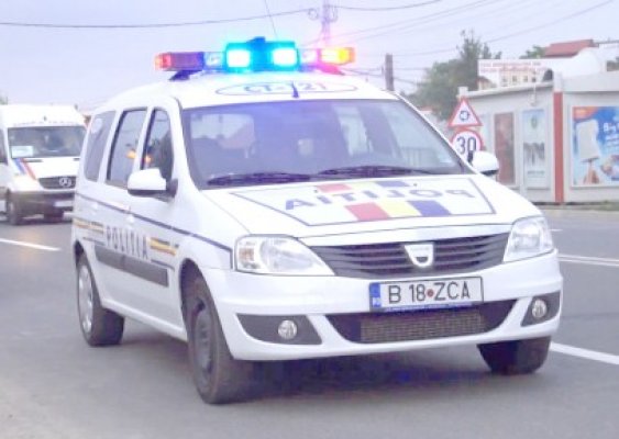 Prins de poliţişti conducând fără a avea permis